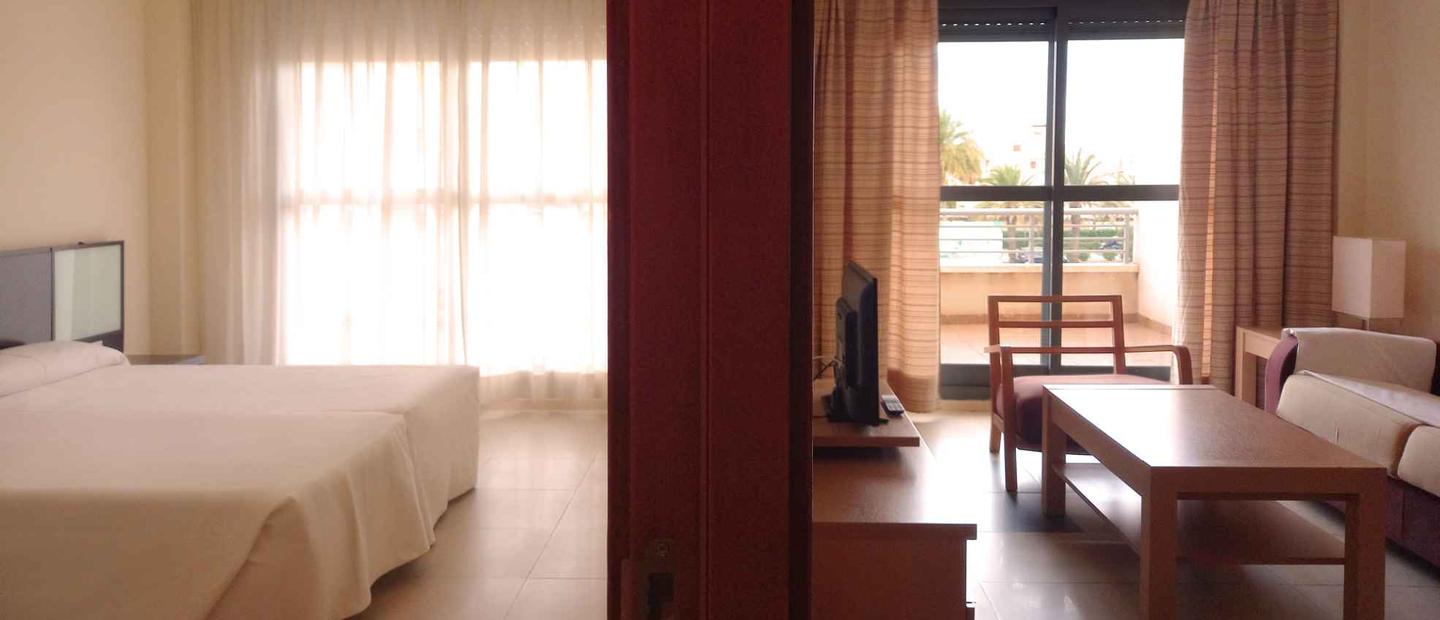 CONJUNTO DE APARTAMENTOS TURISTICOS MARINA REY Almería CONJUNTO DE APARTAMENTOS TURISTICOS MARINA REY Almería