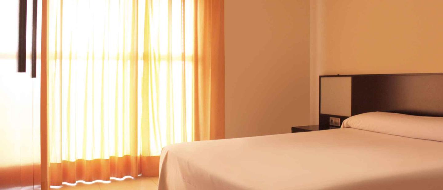 CONJUNTO DE APARTAMENTOS TURISTICOS MARINA REY Almería CONJUNTO DE APARTAMENTOS TURISTICOS MARINA REY Almería